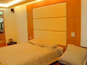 木工裝潢－床頭造型牆